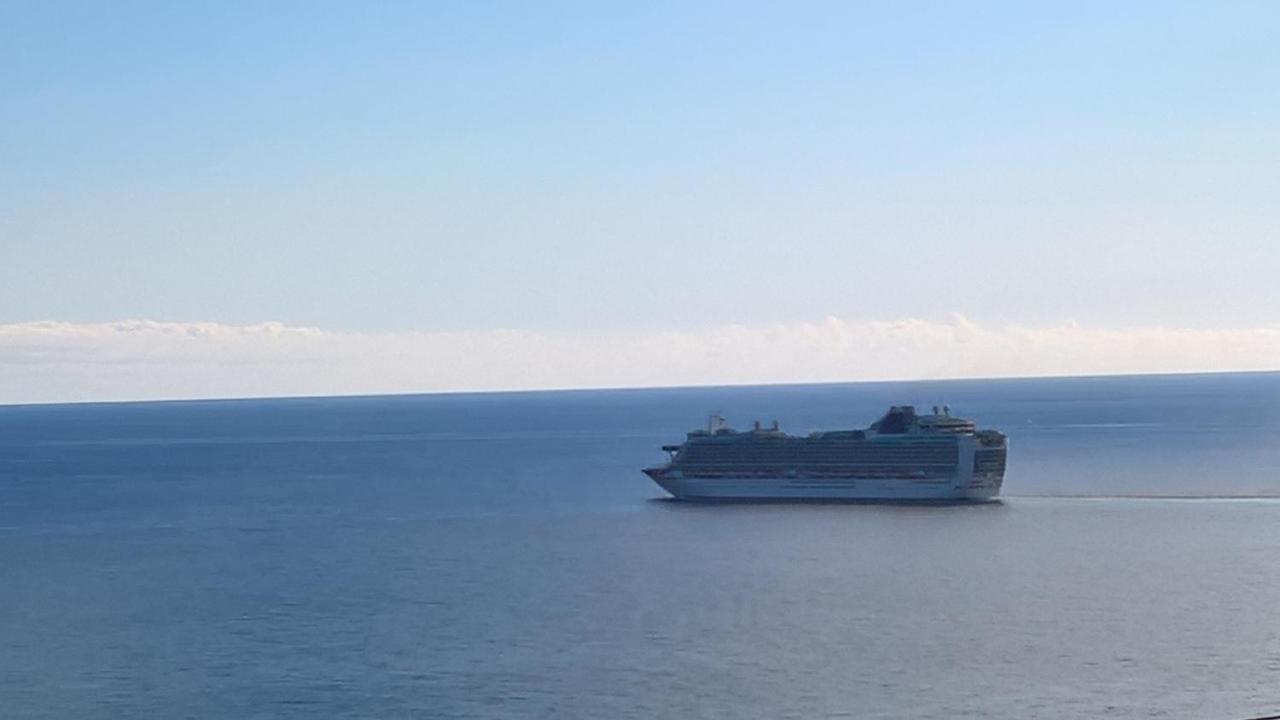Central Suite In Funchal 3N Exterior photo